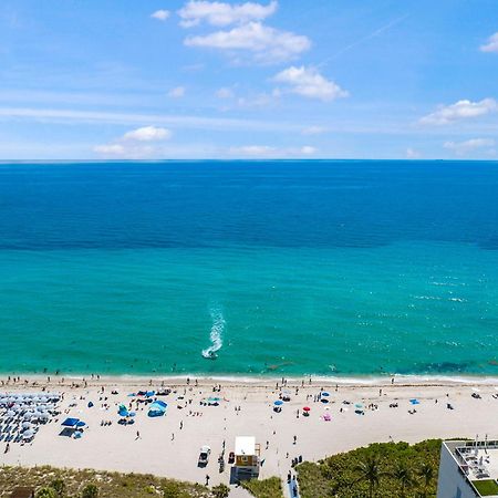 Beachfront Condo With Mesmerizing Views ฮอลลีวูด ภายนอก รูปภาพ