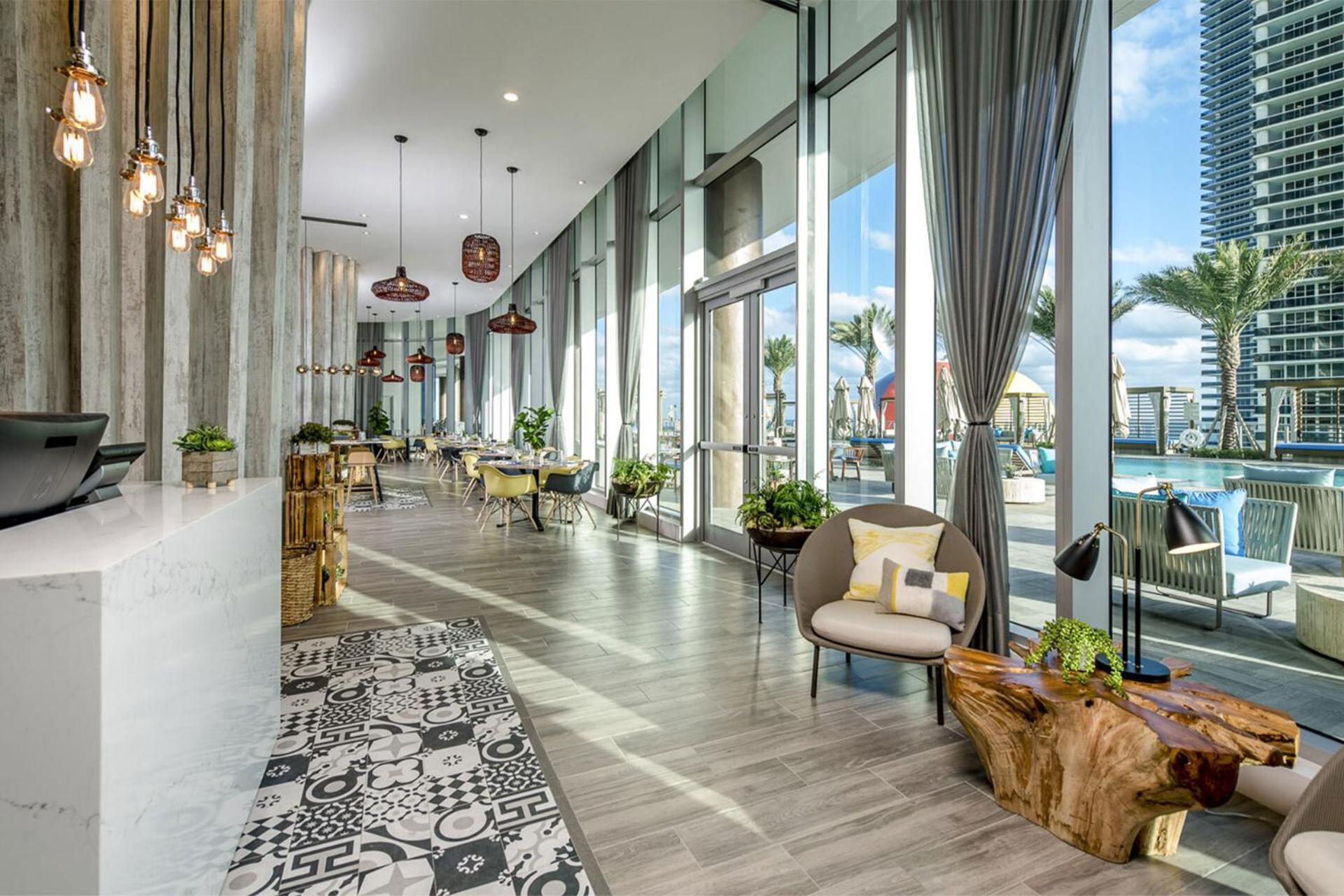 Beachfront Condo With Mesmerizing Views ฮอลลีวูด ภายนอก รูปภาพ