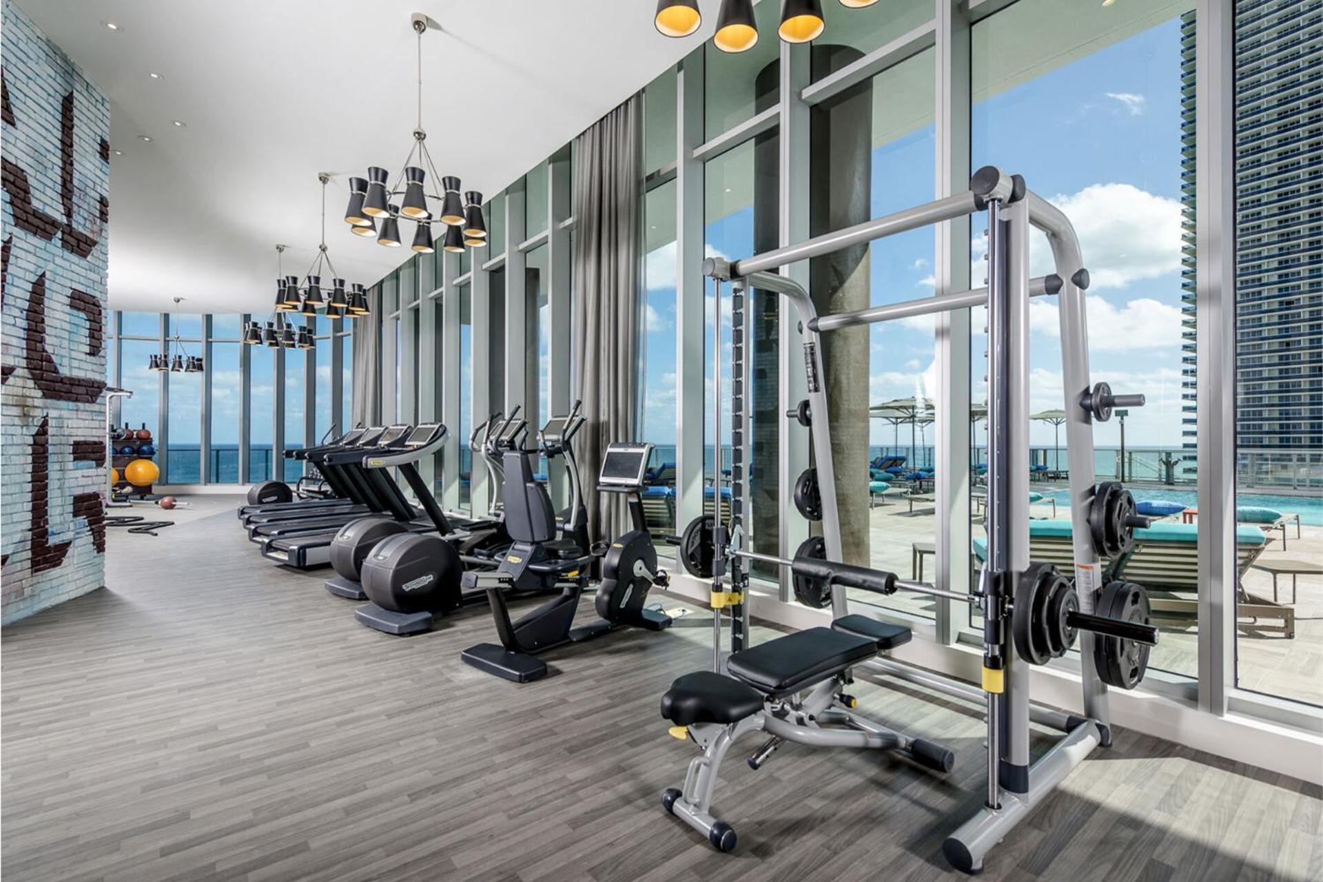 Beachfront Condo With Mesmerizing Views ฮอลลีวูด ภายนอก รูปภาพ